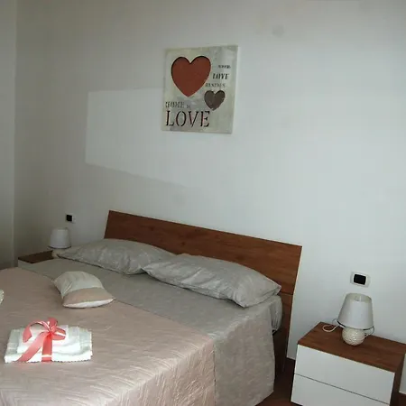 A Casa Di Colomba Apartment *