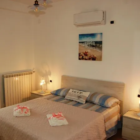 A Casa Di Colomba Apartment Minturno