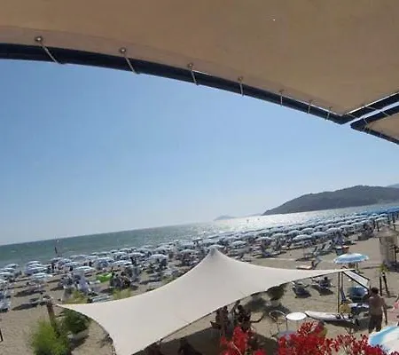 A Casa Di Colomba Appartement *