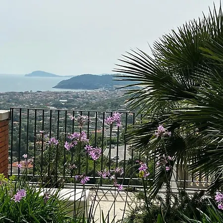 A Casa Di Colomba Apartment Minturno